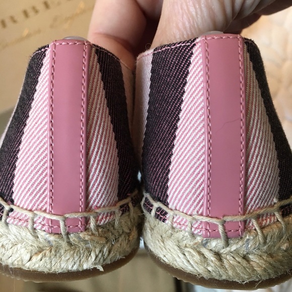 PINK Burberry Espadrilles - Picture 6 of 13